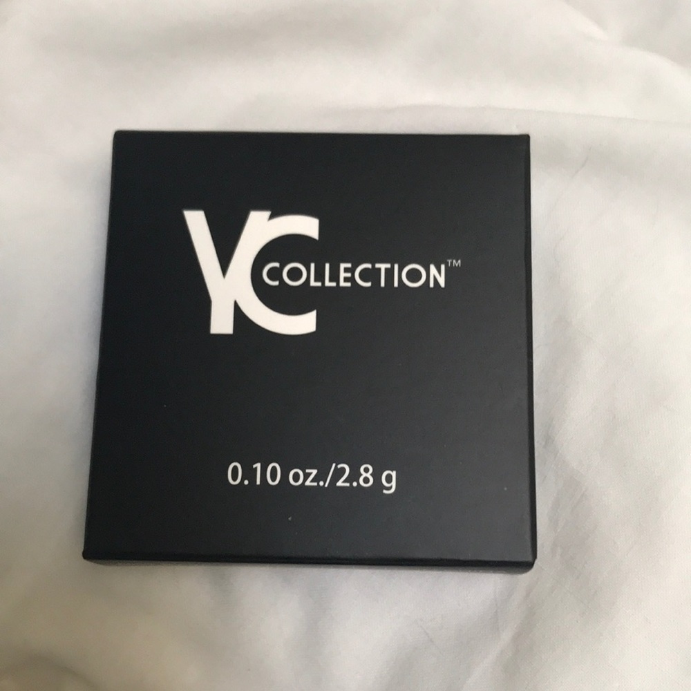YC collection matte bronzer Caramelo.